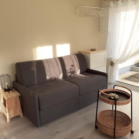 Studio Canape Convertible 2 Pers Avec Jardin Et Parking Clos 멜리몽-플라주 외부 사진