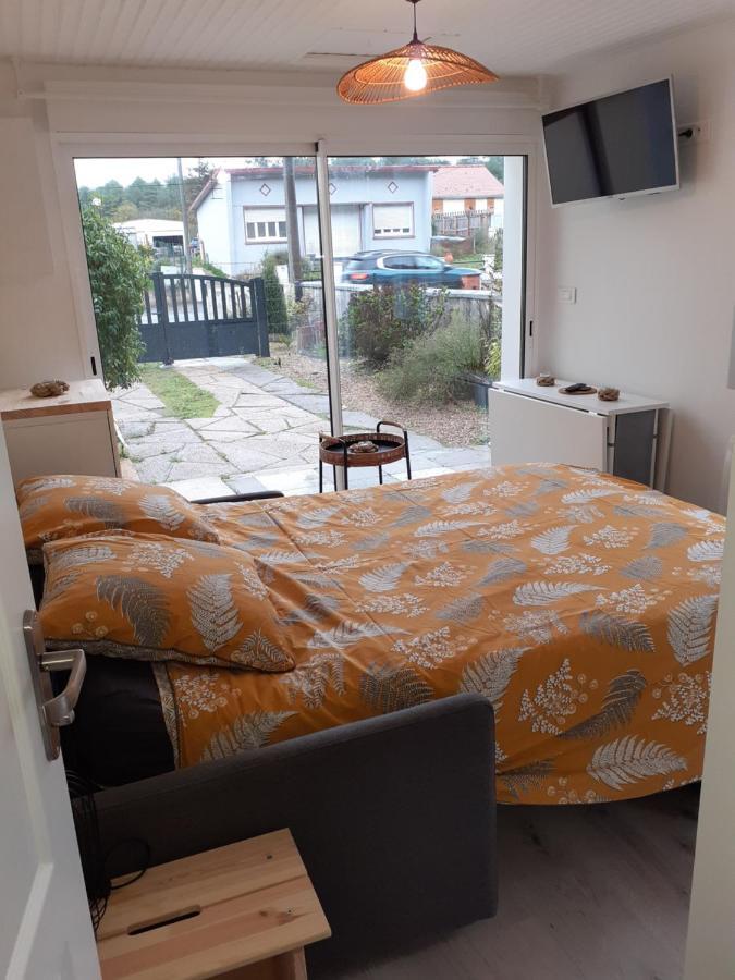 Studio Canape Convertible 2 Pers Avec Jardin Et Parking Clos 멜리몽-플라주 외부 사진
